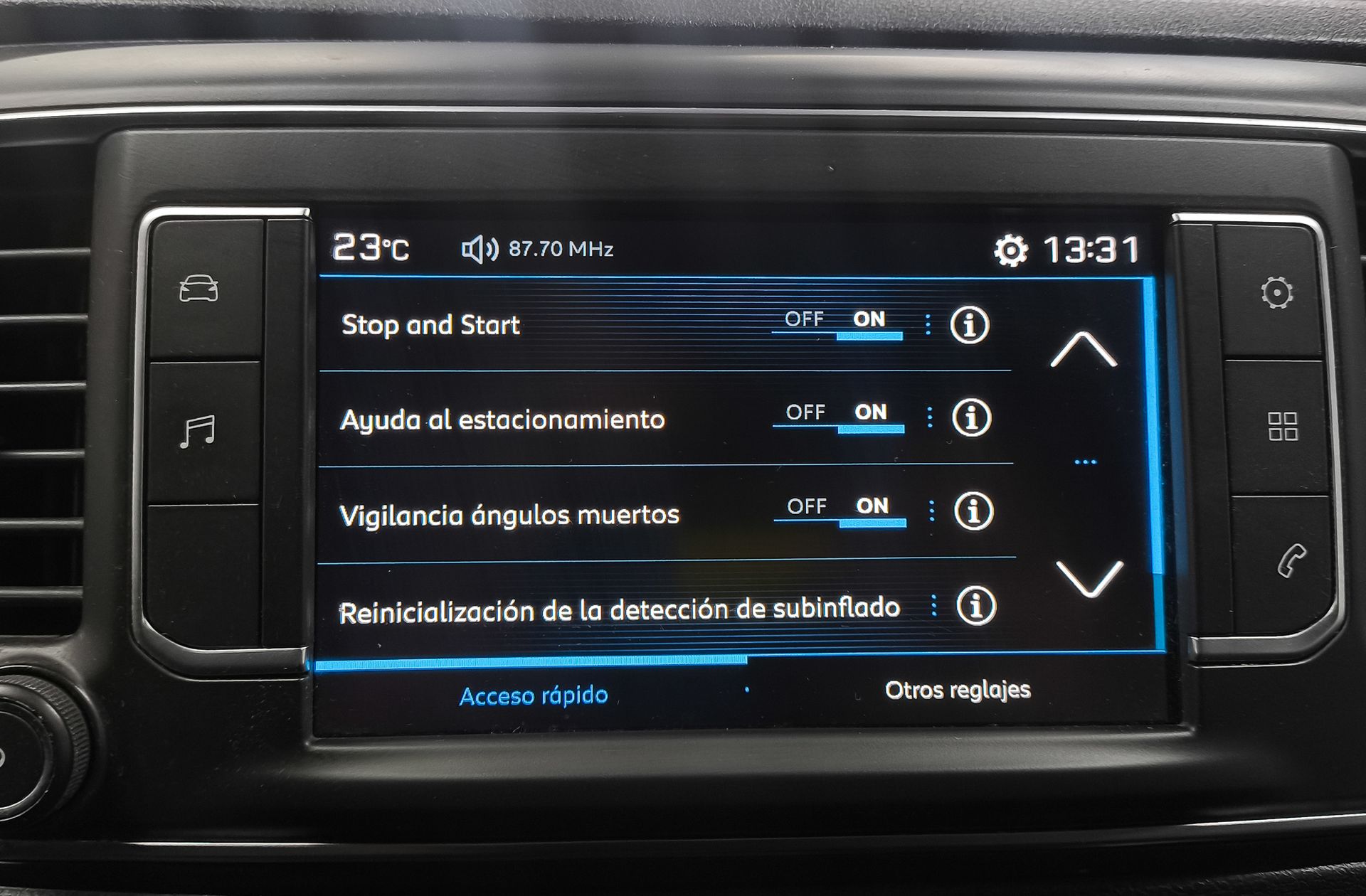 Peugeot Traveller 1.6 BlueHDi Business Standard 9 plazas - foto 14