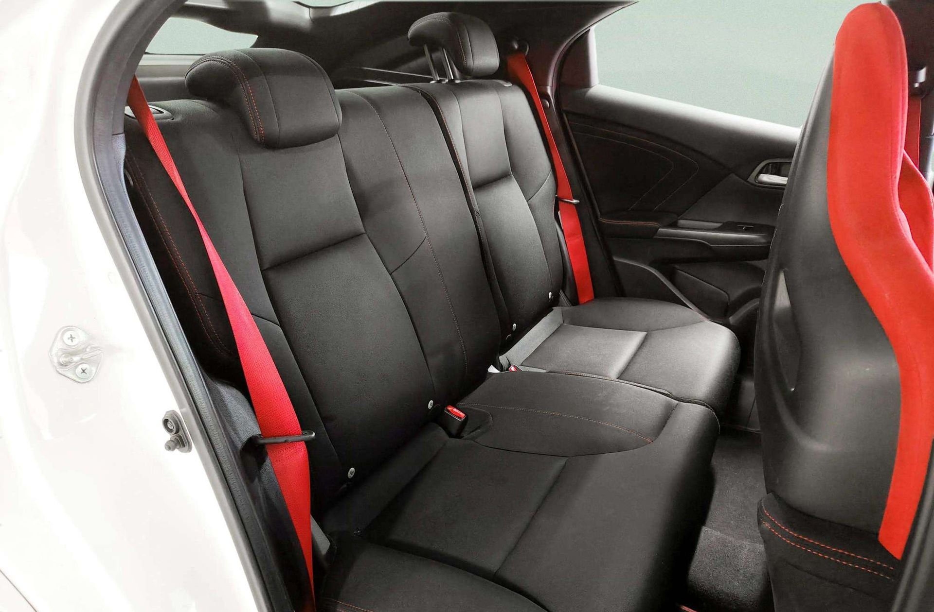 Honda Civic 2.0 VTEC Turbo Type R - foto 20
