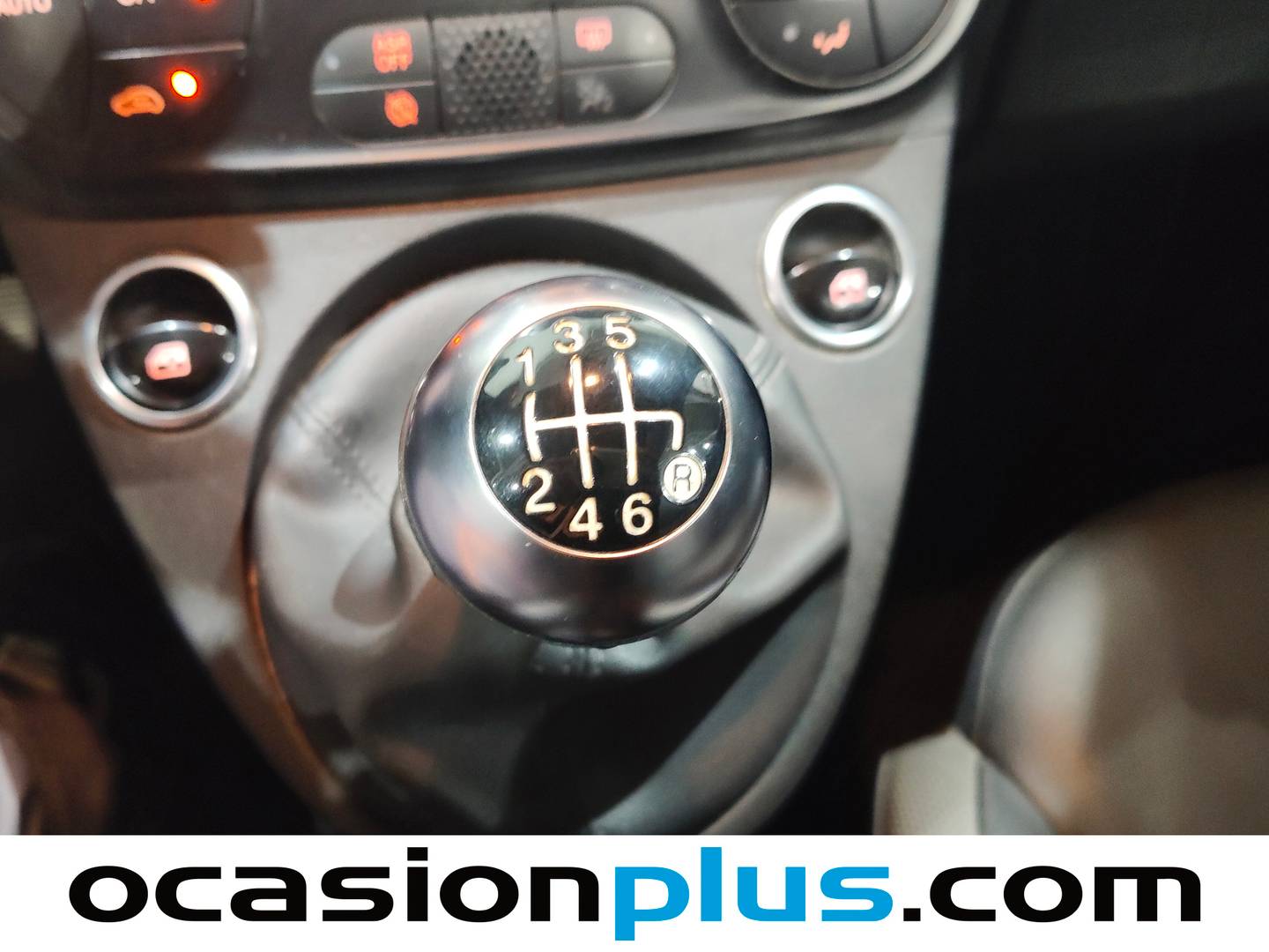 Foto Fiat 500C Fiat 500C 1.0 Hybrid Connect (70 CV)