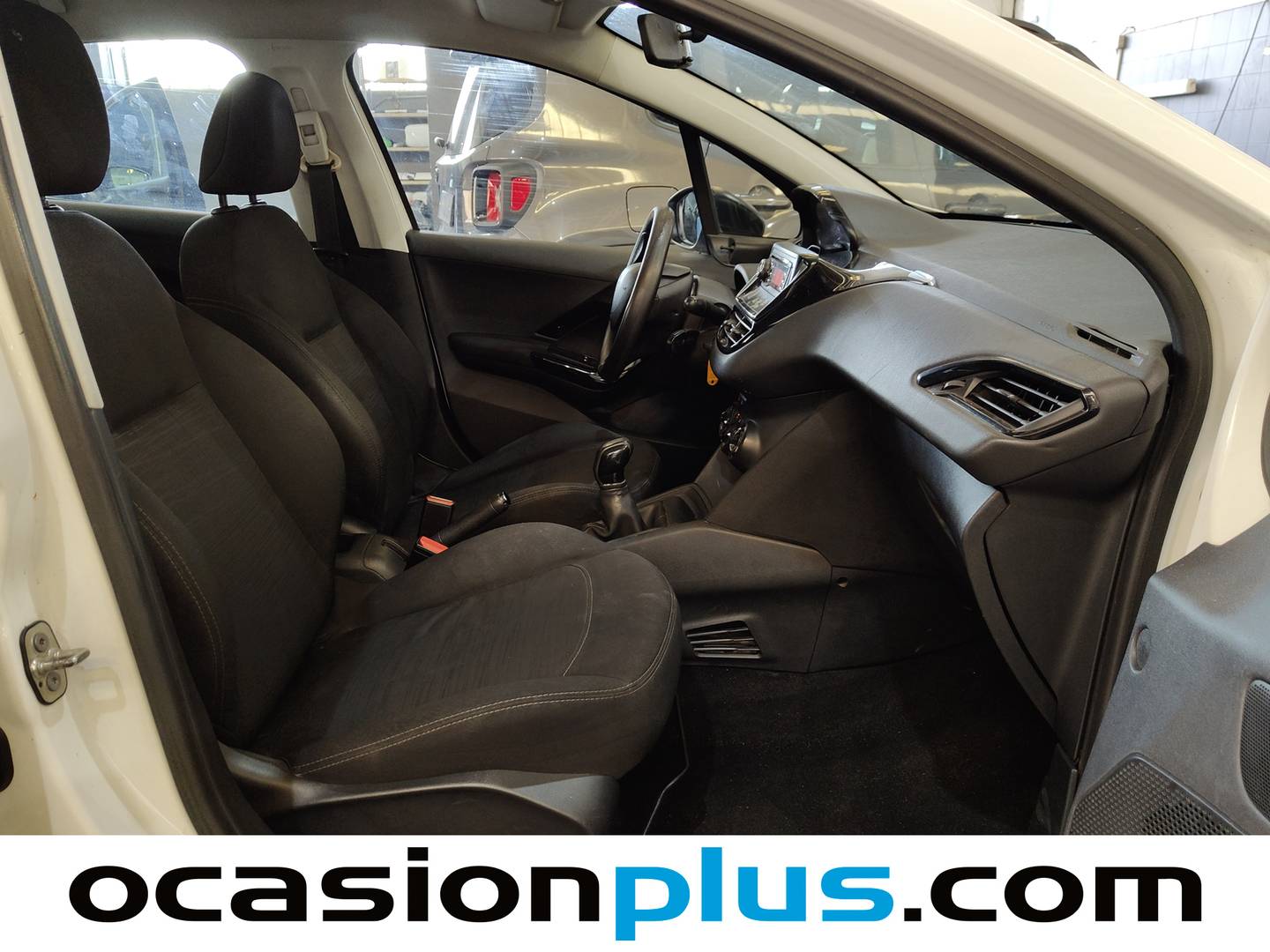 Peugeot 208 Peugeot 208 1.6 BlueHDi Access (75 CV) km 0