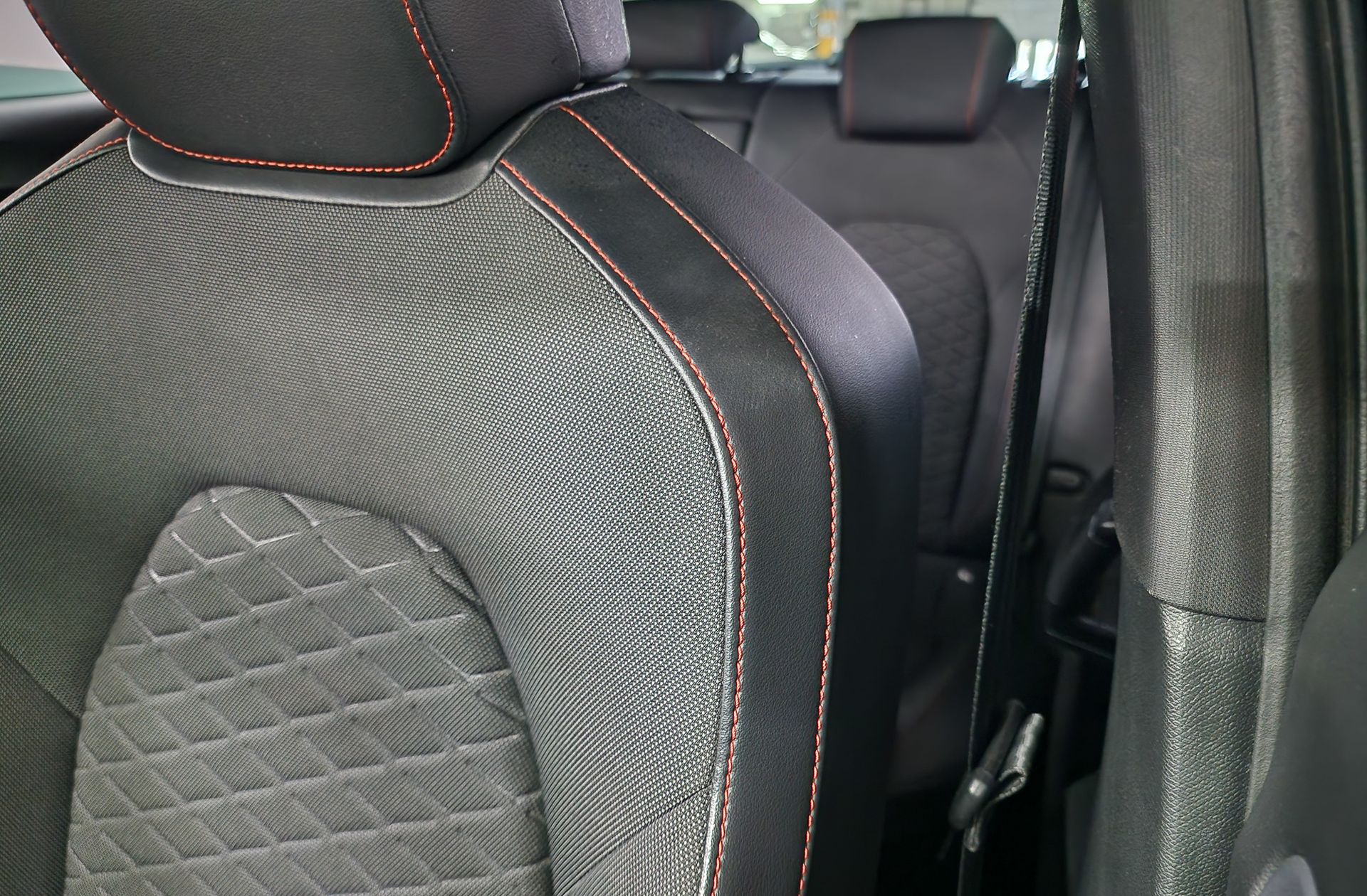 SEAT León 1.0 TSI FR 25 Aniversario - foto 7