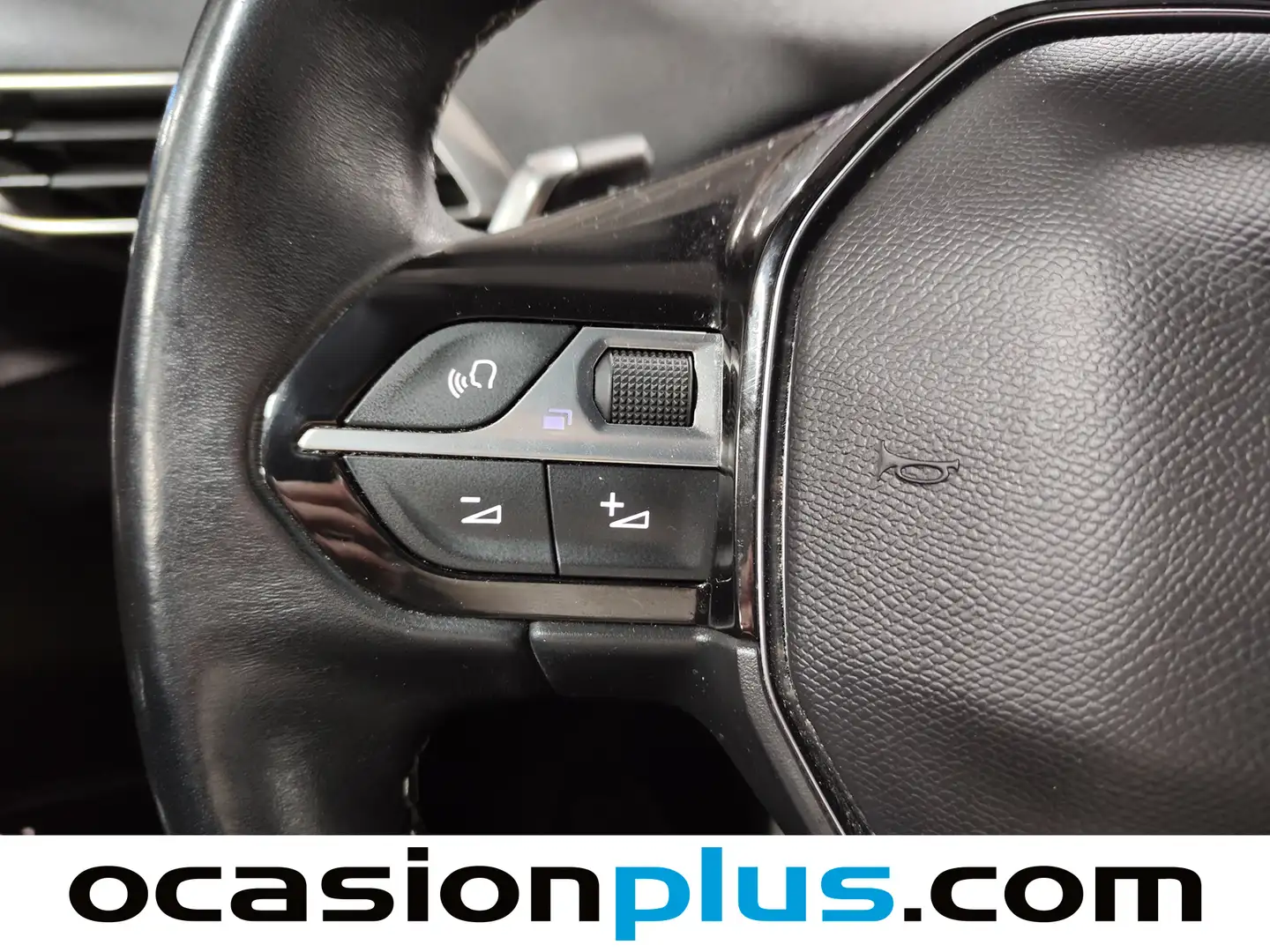 Foto Peugeot 5008 Peugeot 5008 PureTech 130 S&S Allure Pack EAT8 (130 CV) 7 plazas