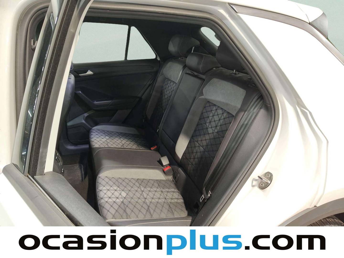 Foto asientos traseros Volkswagen T-Roc Volkswagen T-Roc R-Line 1.5 TSI (150 CV) DSG