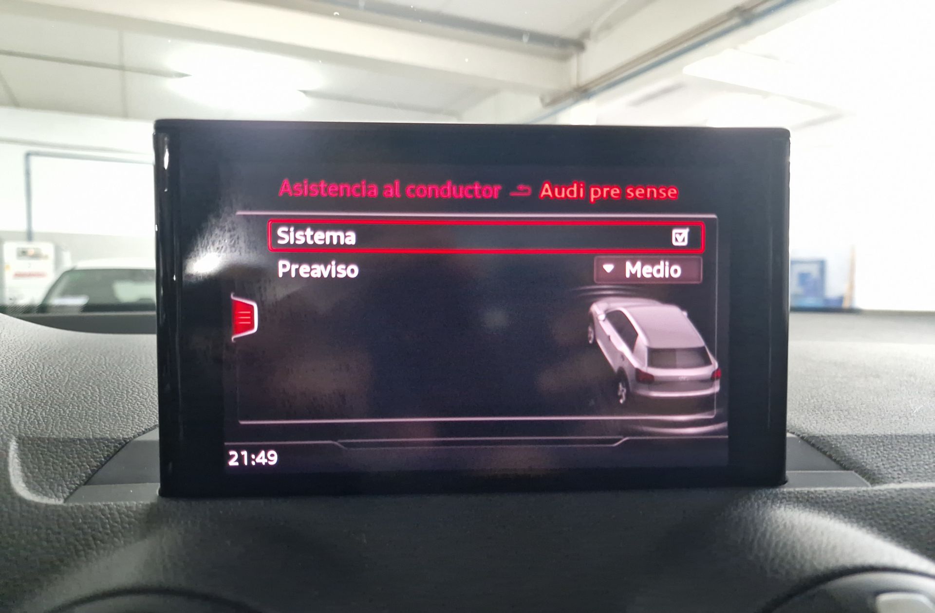 Audi Q2 30 TDI - foto 11