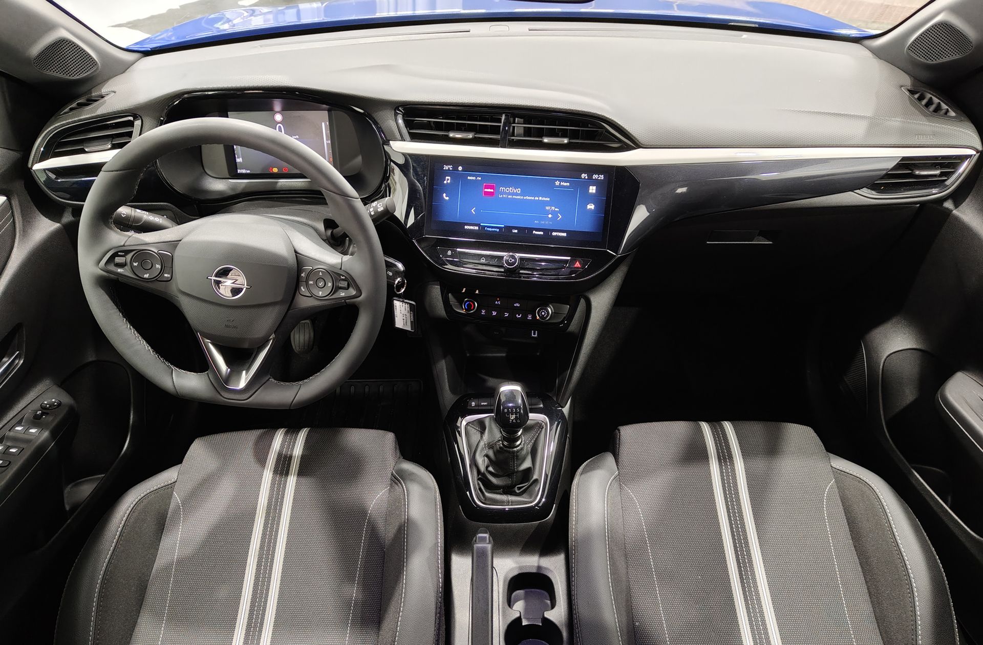 Opel Corsa 1.2T XHL GS - foto 6