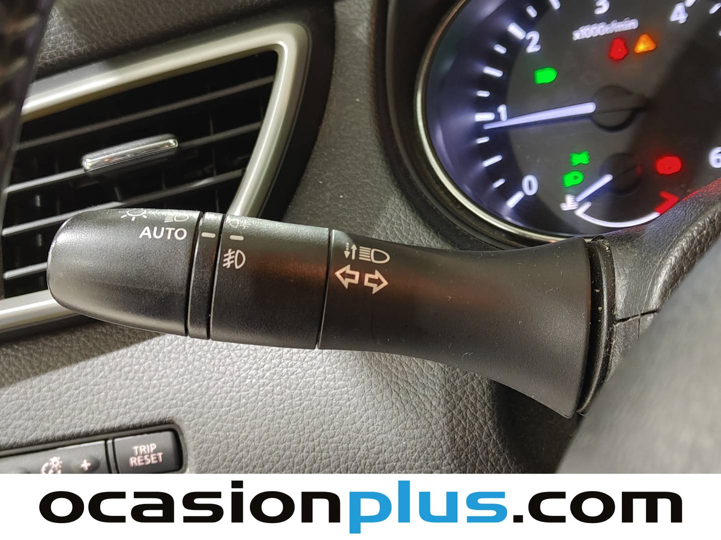 Foto Nissan QASHQAI Nissan Qashqai 1.5 dCi N-Connecta 4x2 (110 CV)