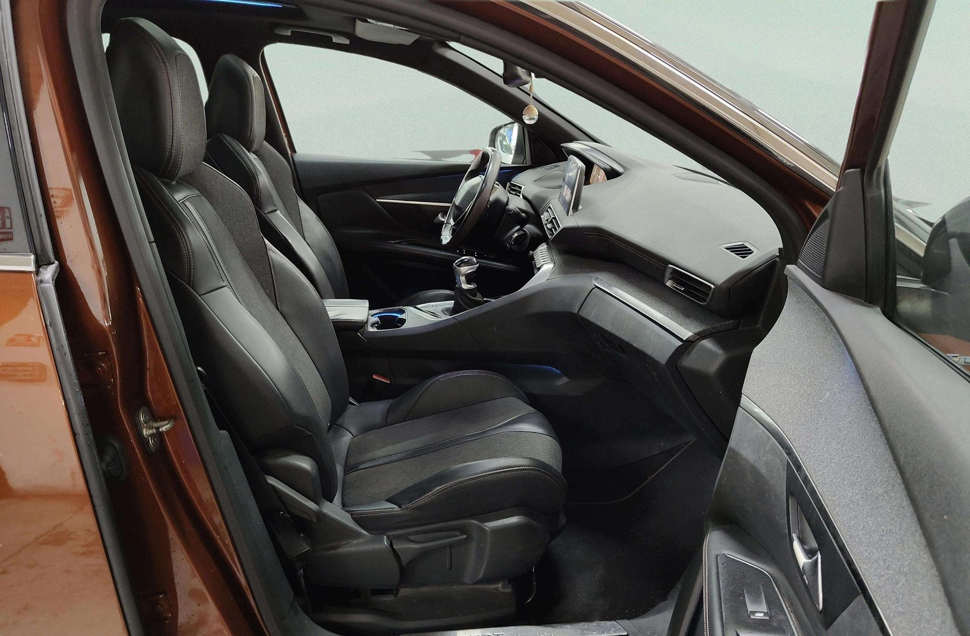 Peugeot 3008 PureTech 130 GT Line - foto 20