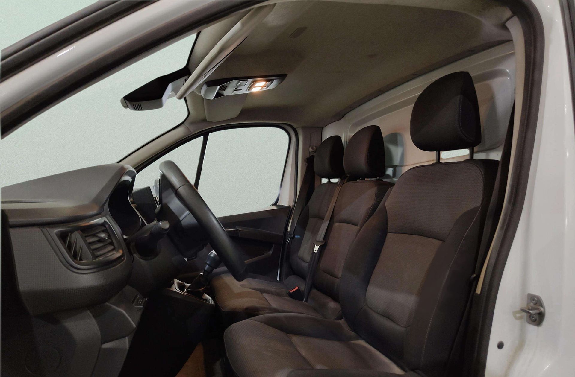 Renault Trafic Furgon L2H1 Blue dCi - foto 8