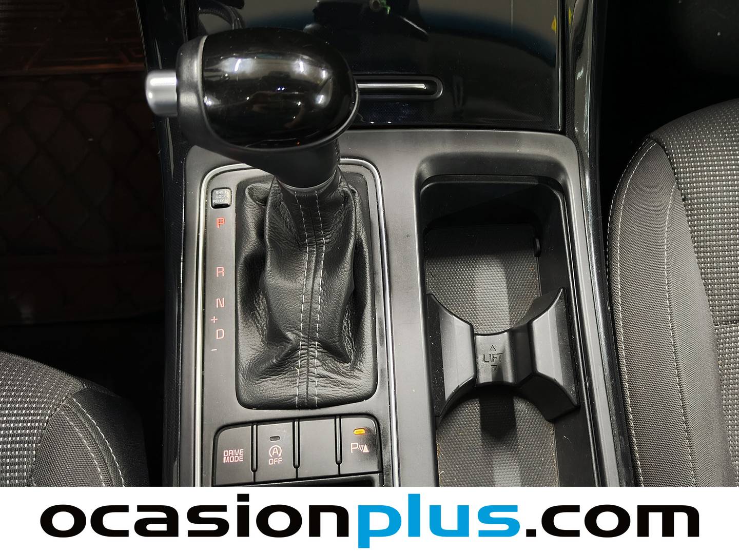 KIA Sorento KIA Sorento 2.2 CRDi Drive 4x2 Auto (200 CV) 7 plazas de segunda mano