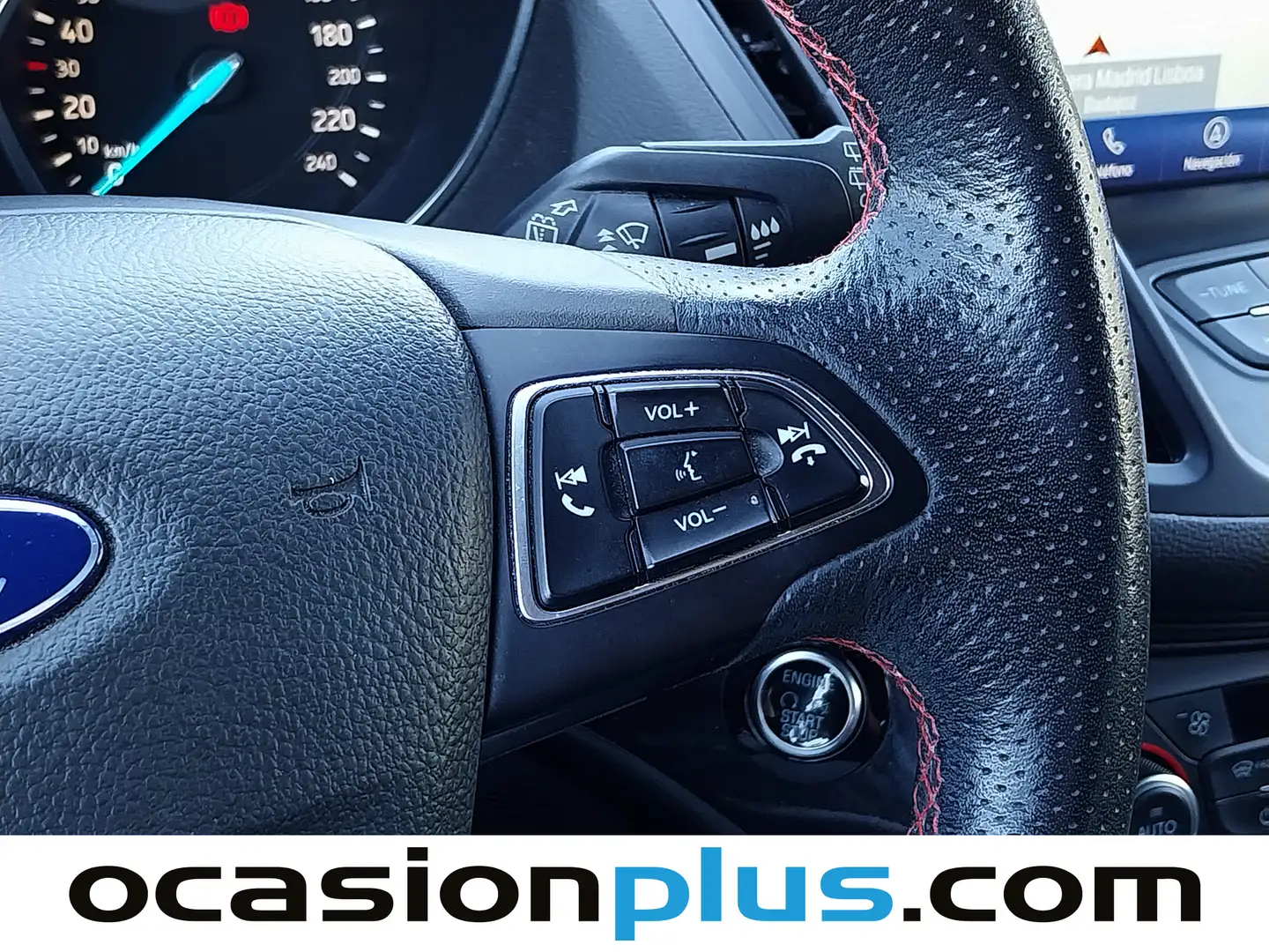 Foto Ford Kuga Ford Kuga 1.5 EcoBoost ST-Line Limited Edition 4x2  (150 CV)