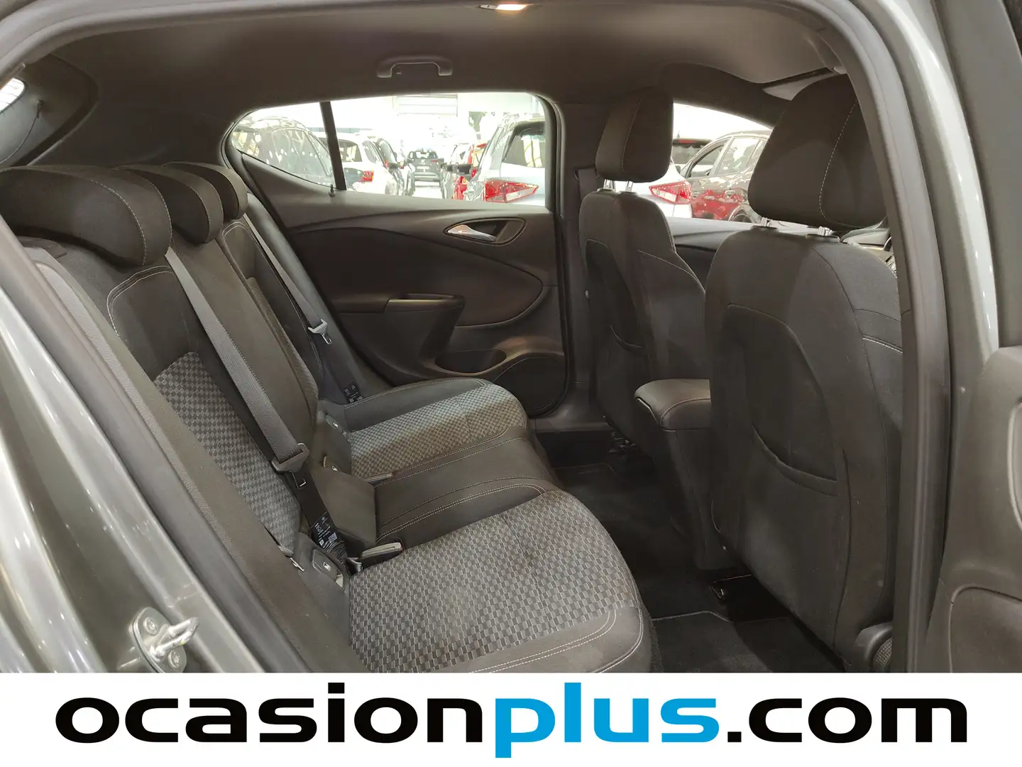 Foto Opel Astra Opel Astra 1.6 CDTi Dynamic  (110 CV)