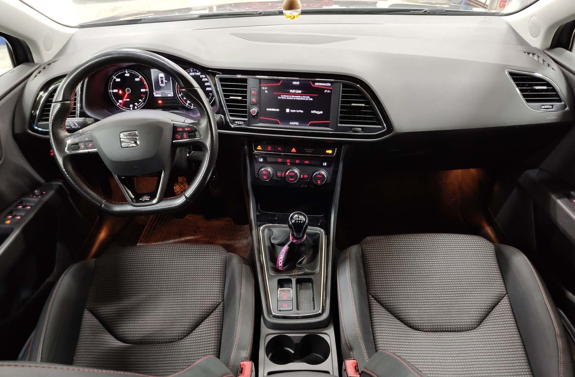SEAT León ST 2.0 TDI FR - foto 6