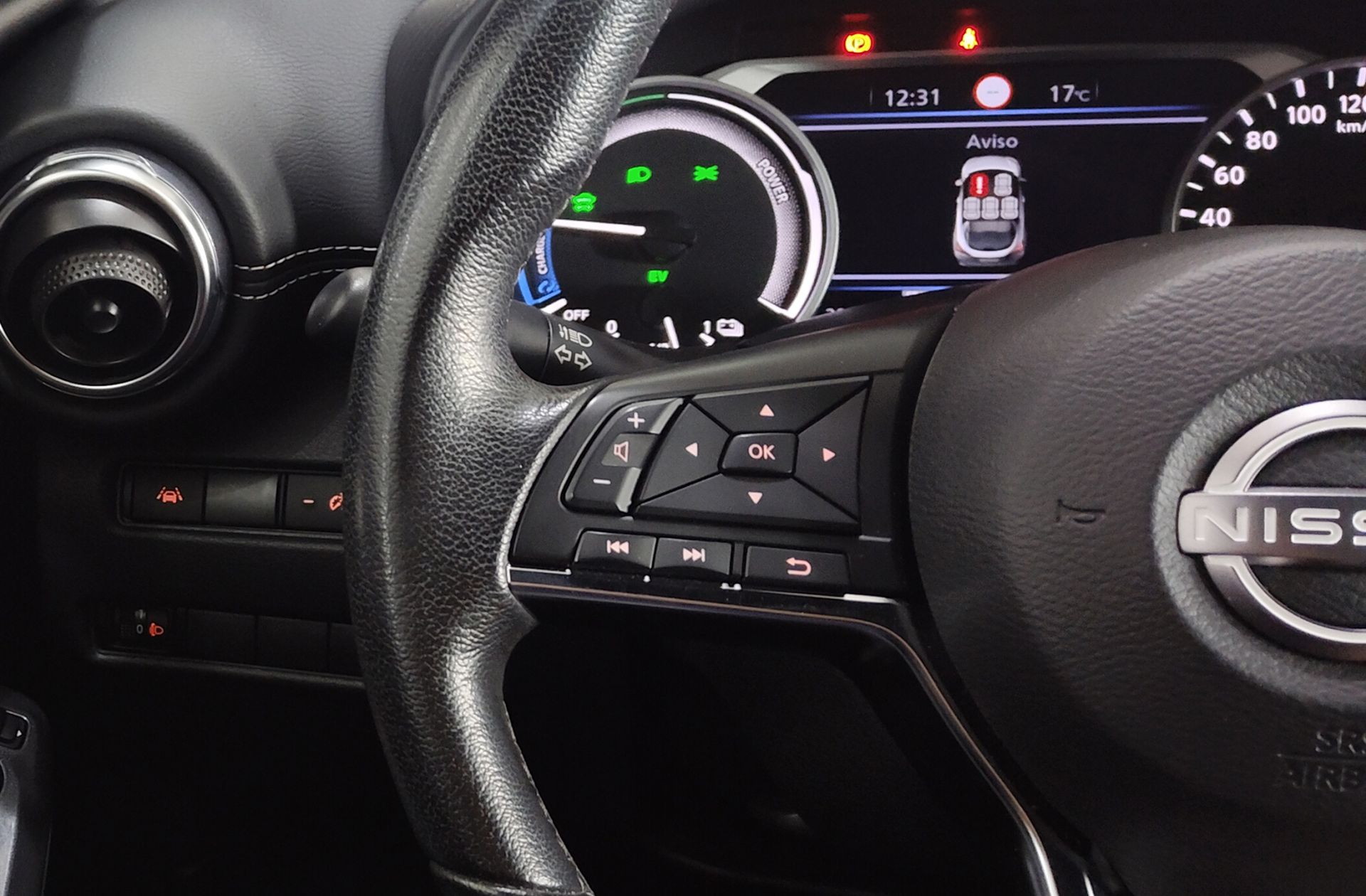 Nissan Juke 1.6 Hybrid N-Connecta - foto 27