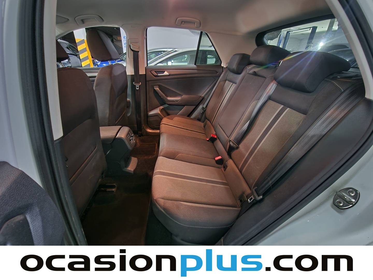 Foto Volkswagen T-Roc Volkswagen T-Roc Advance 1.6 TDI (115 CV)