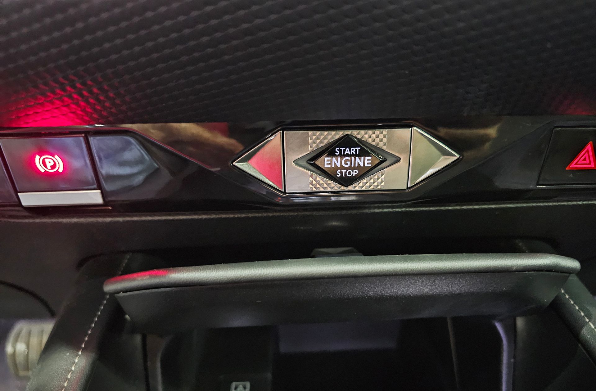 DS DS 4 PureTech 130 Bastille - foto 29