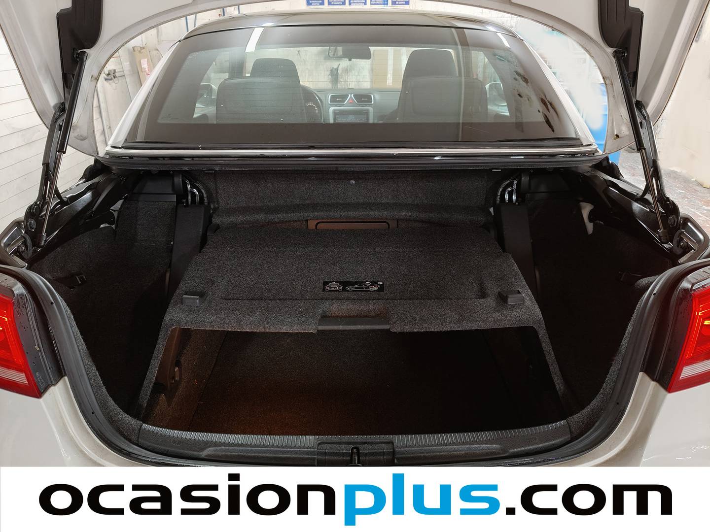 Fotos maletero Volkswagen Eos Volkswagen Eos Sport 1.4 TSI (122 CV)