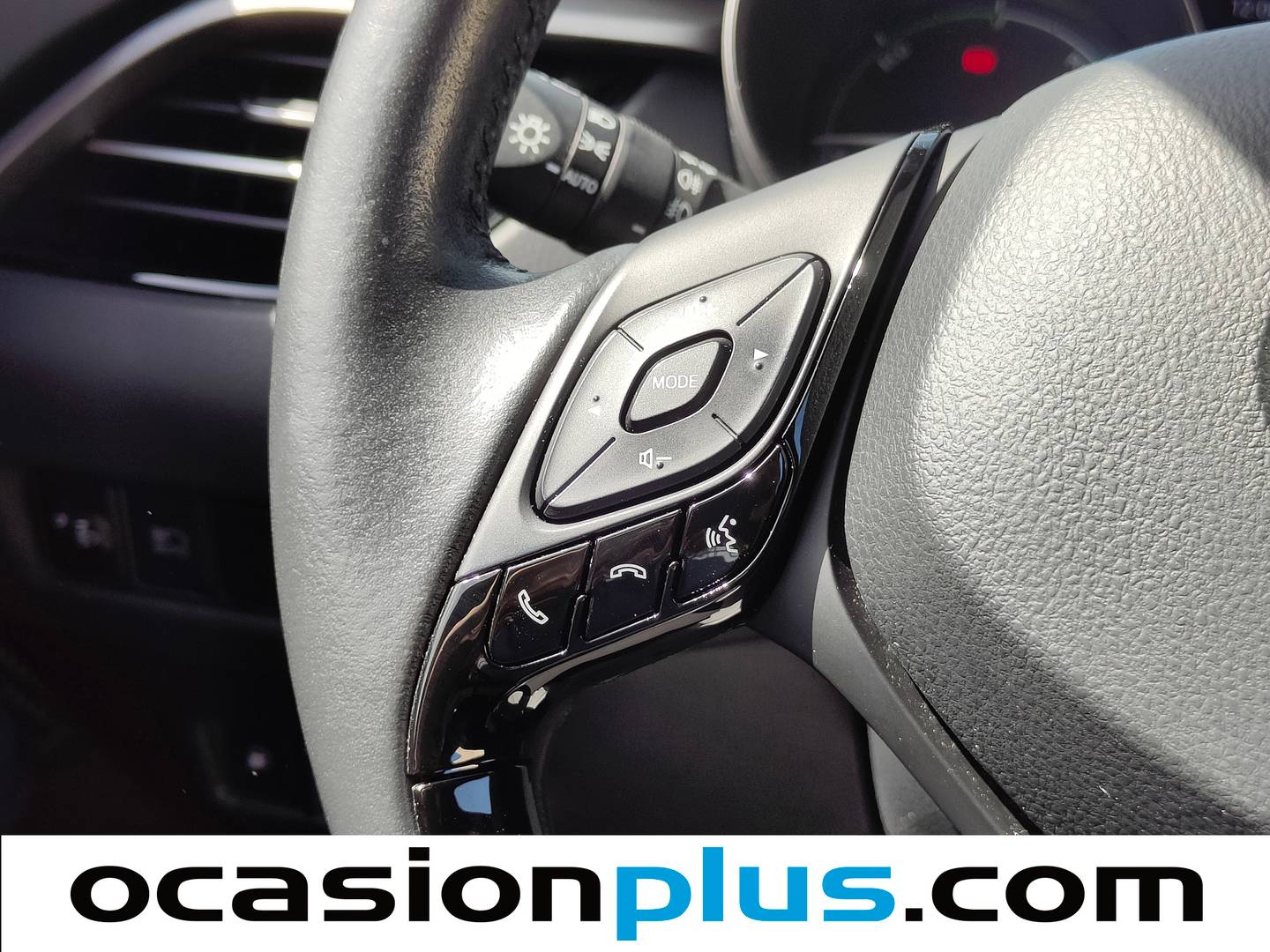 Toyota C-HR Toyota C-HR 1.8 125H Active (122 CV) de ocasión