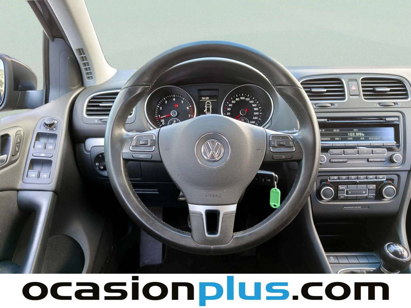 Volkswagen Golf Volkswagen Golf Advance Rabbit 1.2 TSI (105 CV) de segunda mano