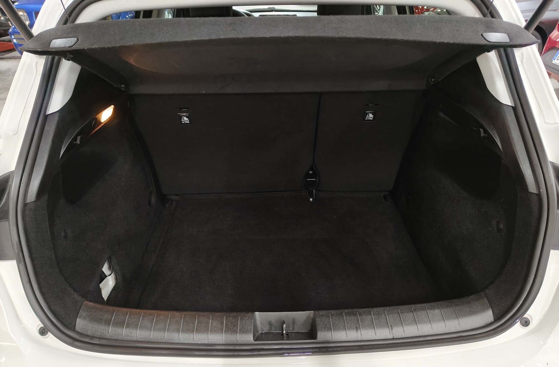 Fiat Tipo 1.5 Hybrid Cross DCT - foto 16