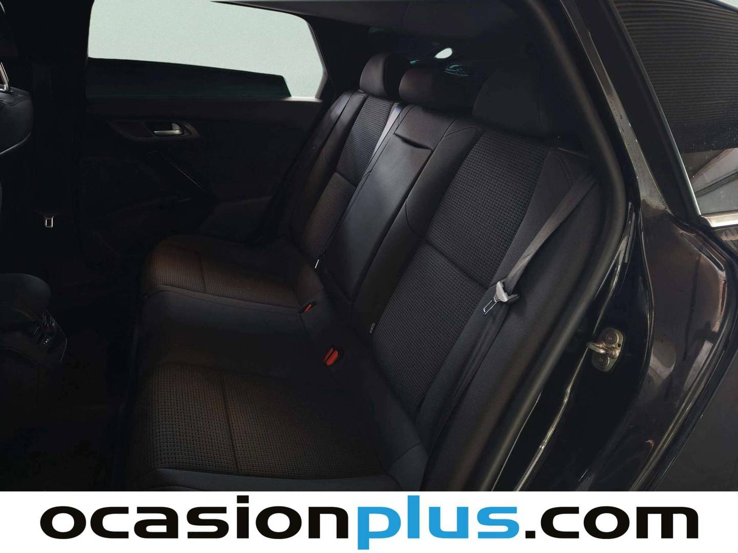 Foto asientos traseros Peugeot 508 Peugeot 508 SW 2.0 BlueHDI Active (150 CV)