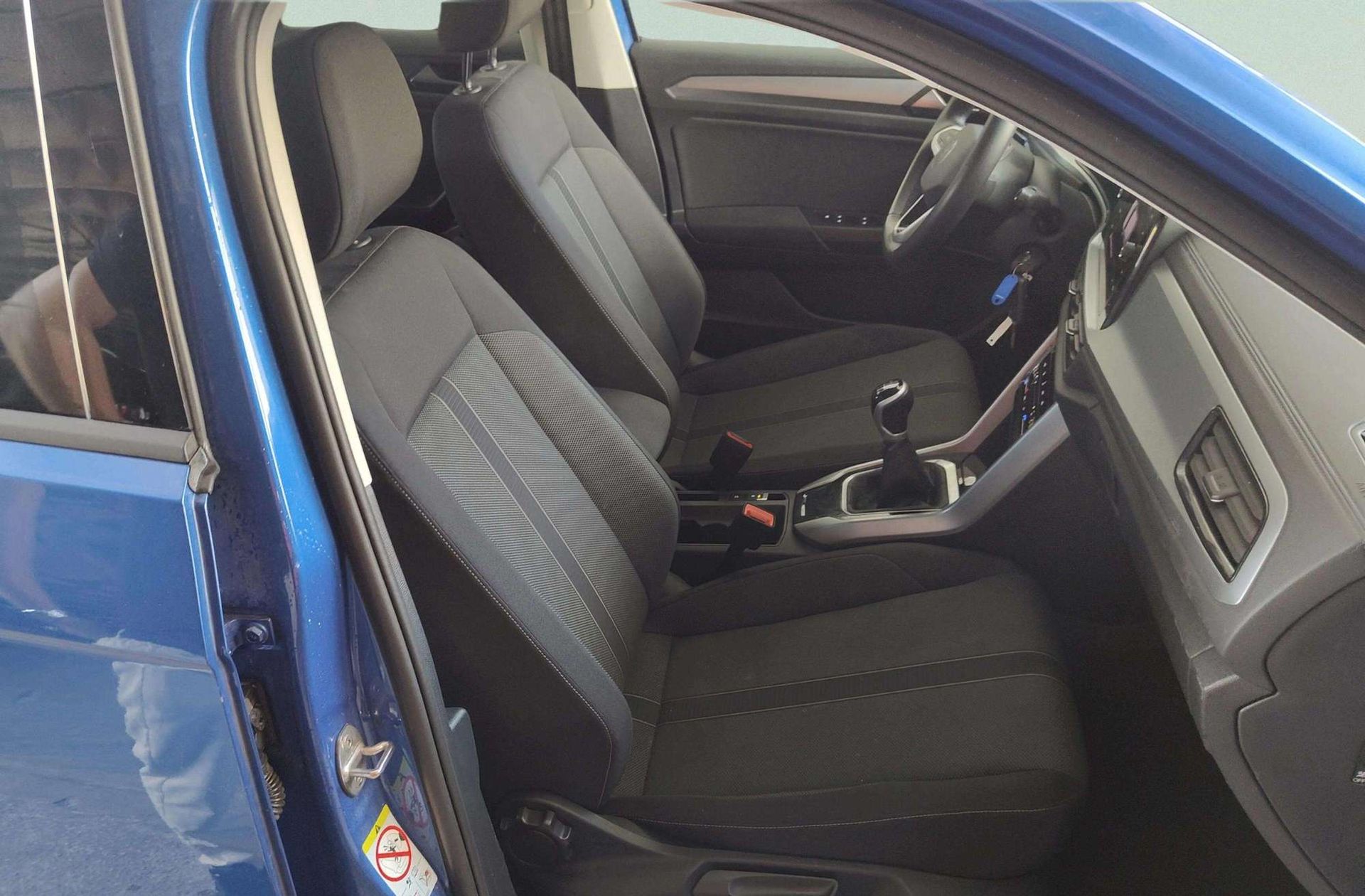 Volkswagen T-Roc Life 1.0 TSI - foto 19