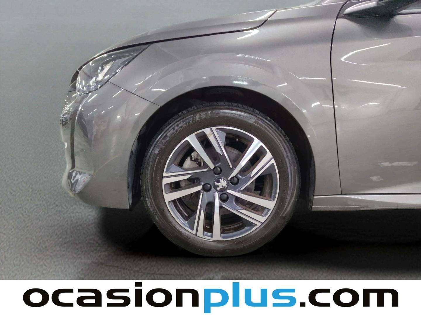 Foto Peugeot 208 Peugeot 208 PureTech 100 Allure (100 CV)