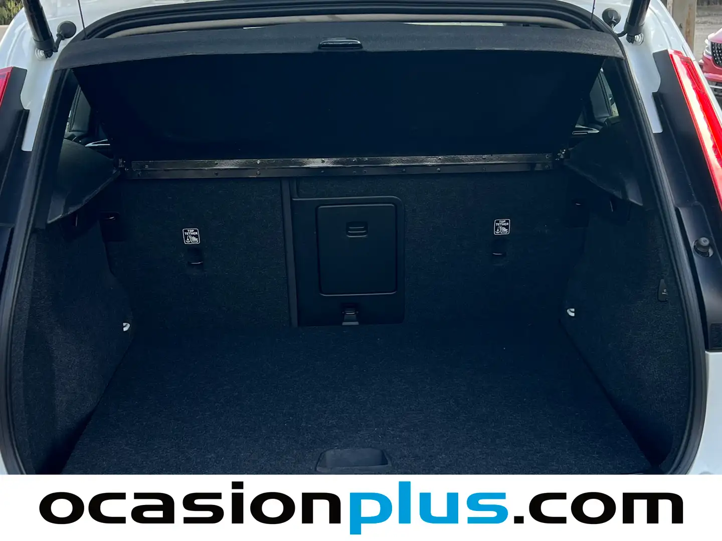 Foto Volvo XC40 Volvo XC40 T3 Momentum Pro Auto (163 CV)