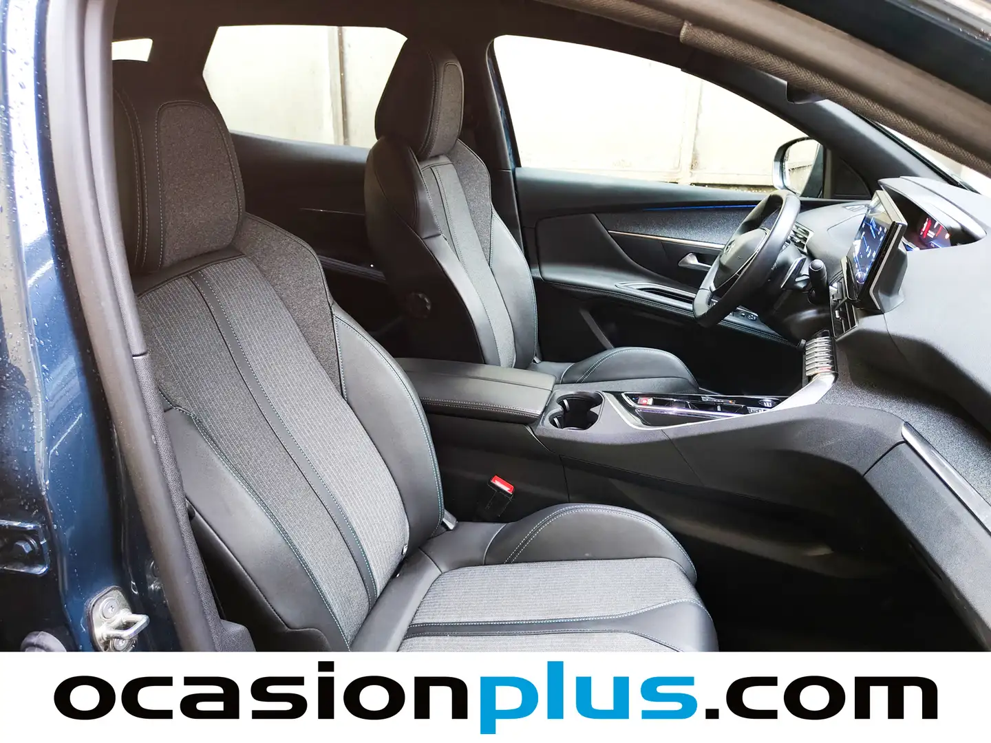 Foto Peugeot 3008 Peugeot 3008 PureTech 130 S&S Allure Pack EAT8 (130 CV)