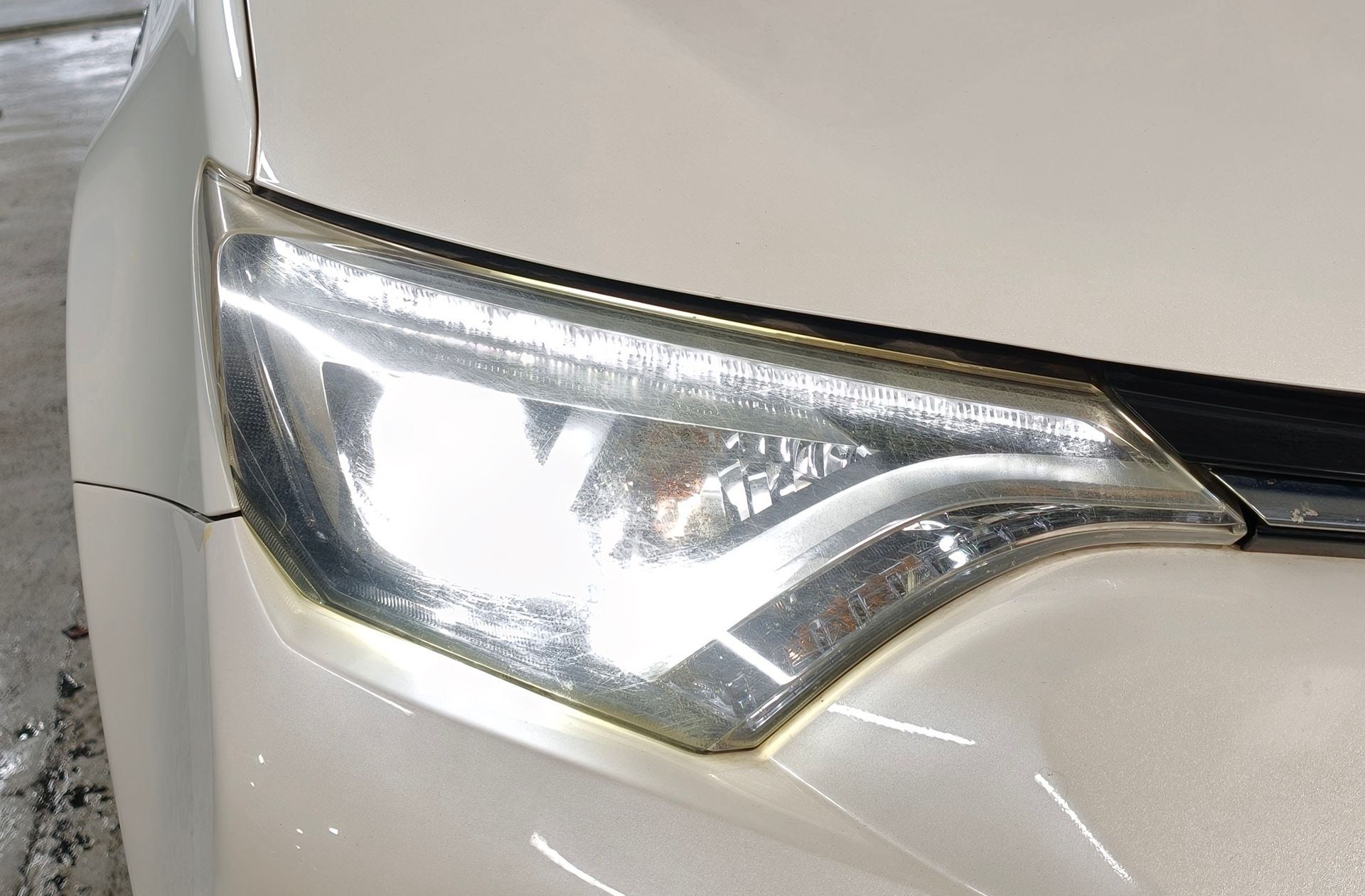 Toyota RAV4 2.5l hybrid Advance Pack Drive 2WD - foto 13