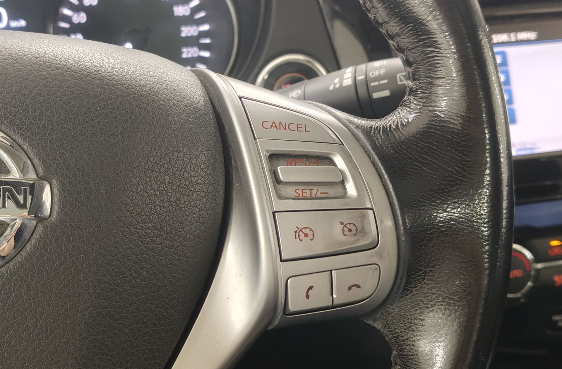 Nissan X-Trail dCi 130 N-Connecta - foto 30