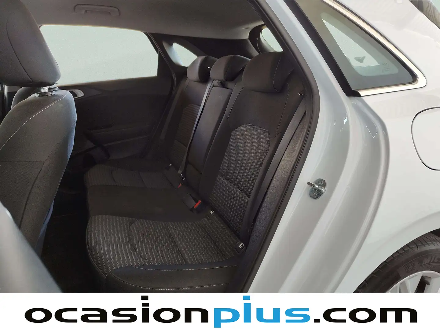 Foto KIA Ceed Kia Ceed 1.6 MHEV iMT Drive (136 CV)