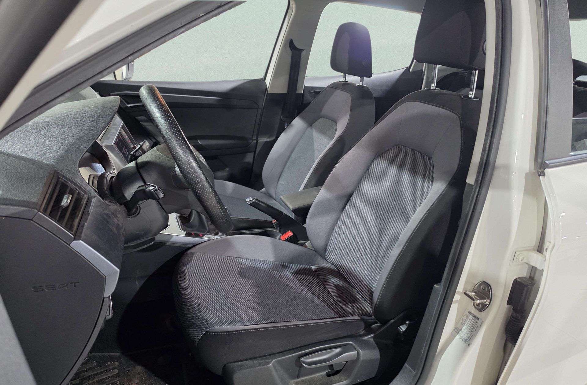 SEAT Arona 1.6 TDI Ecomotive Style - foto 10