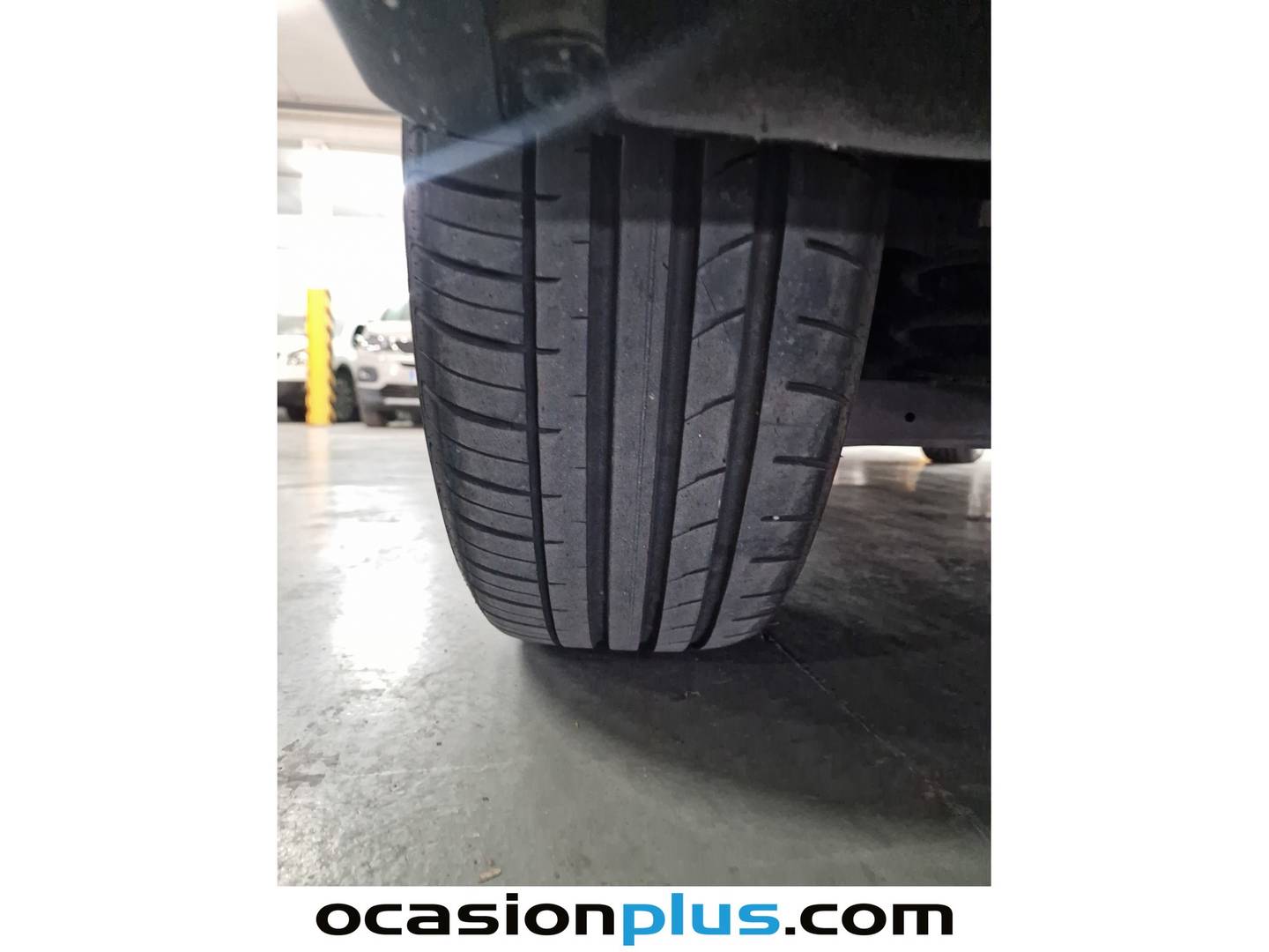 Foto Hyundai Santa Fe Hyundai Santa Fe 2.0 CRDI Stadt Sky 4x2 7S (150 CV) 7 Plazas