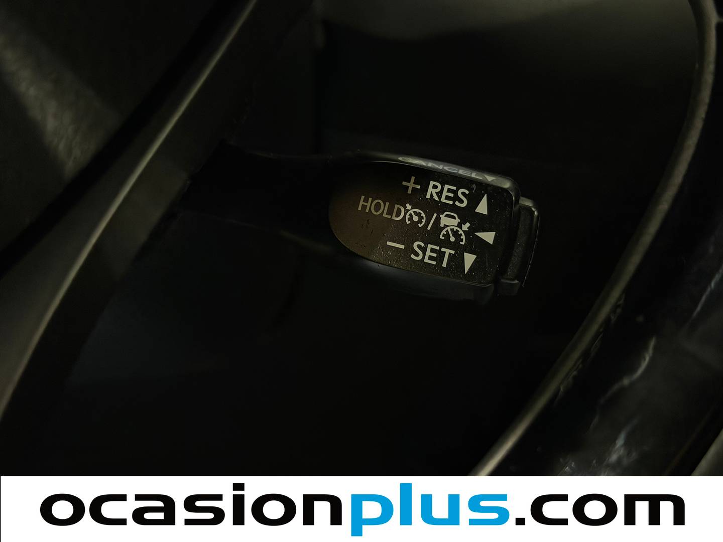 Acabados Toyota C-HR Toyota C-HR 180H Advance (184 CV)