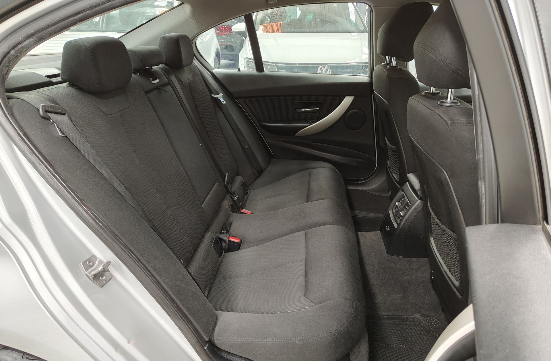 BMW Serie 3 318d - foto 17
