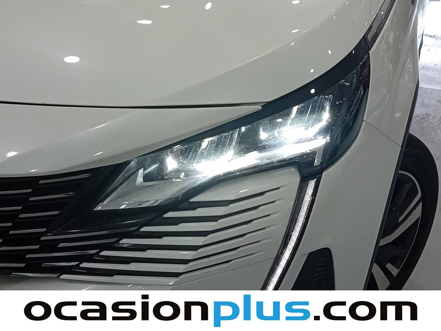 Foto Peugeot 3008 Hybrid Peugeot 3008 Hybrid 300 Allure Pack e-EAT8 (300 CV)