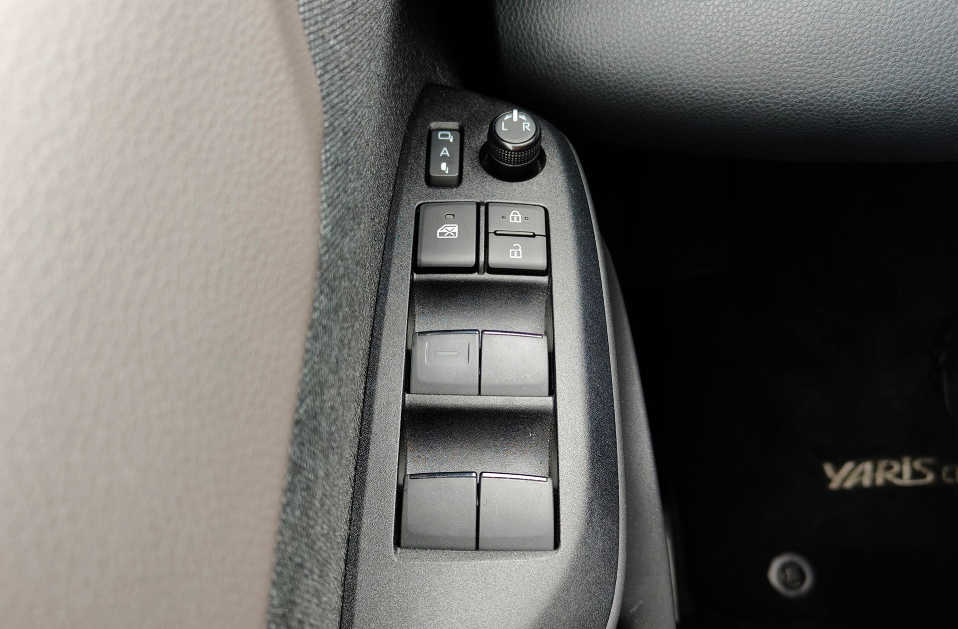 Toyota Yaris Cross 120H Style - foto 39
