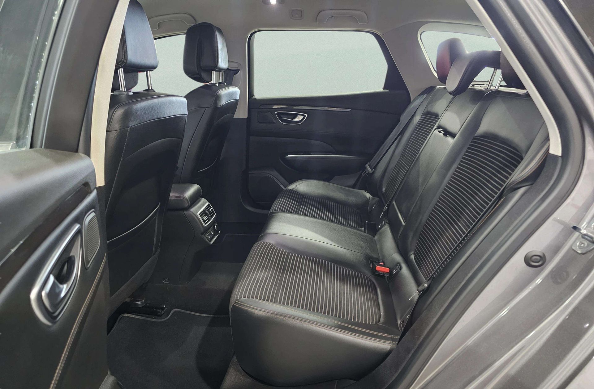 Renault Talisman Sport Tourer Zen Energy dCi TT EDC - foto 13