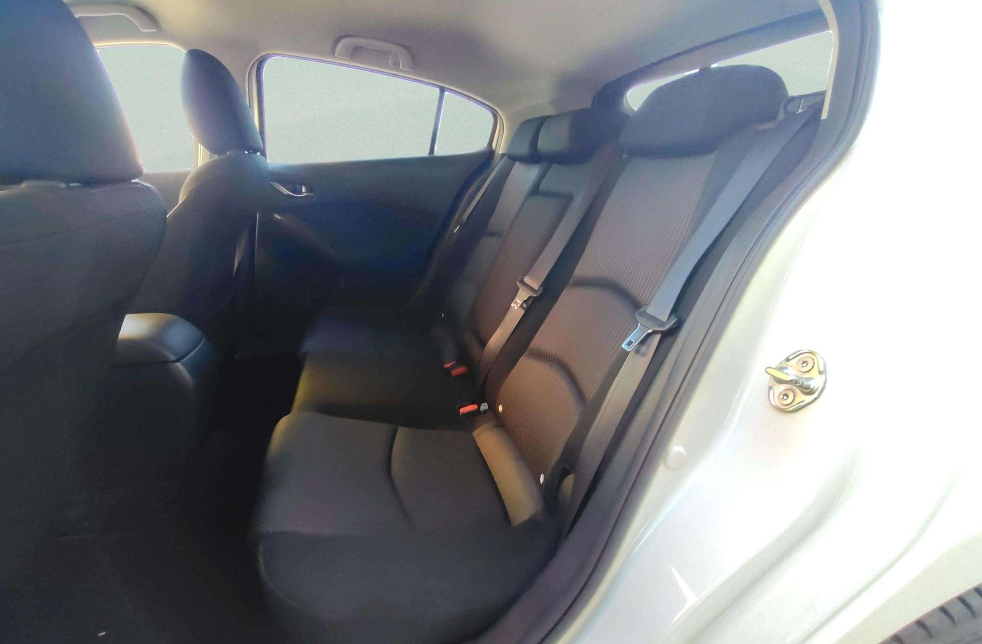 Mazda3 2.2 DE Luxury - foto 12