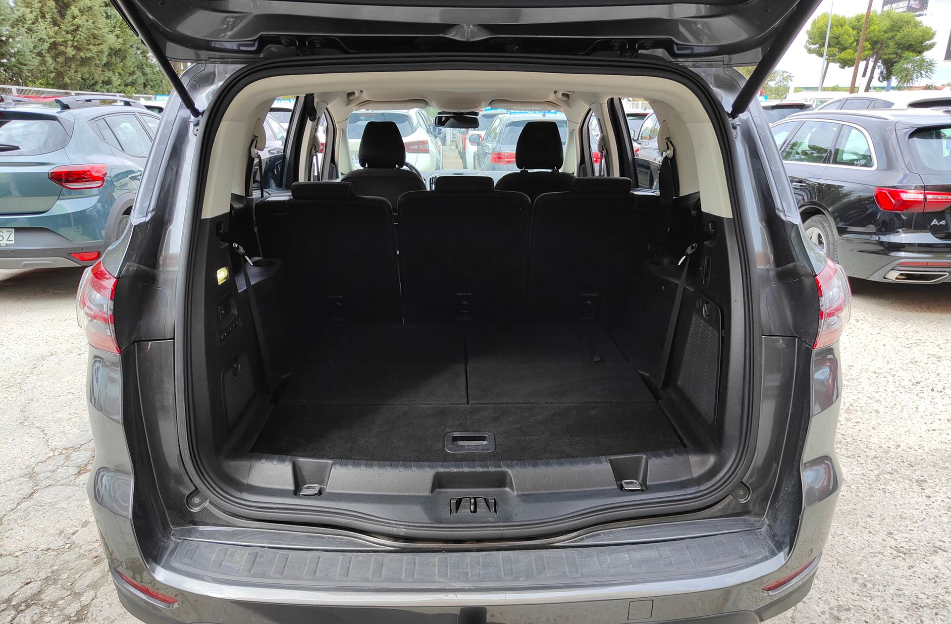 Ford S-Max 2.0 TDCi Titanium 7 plazas - foto 18