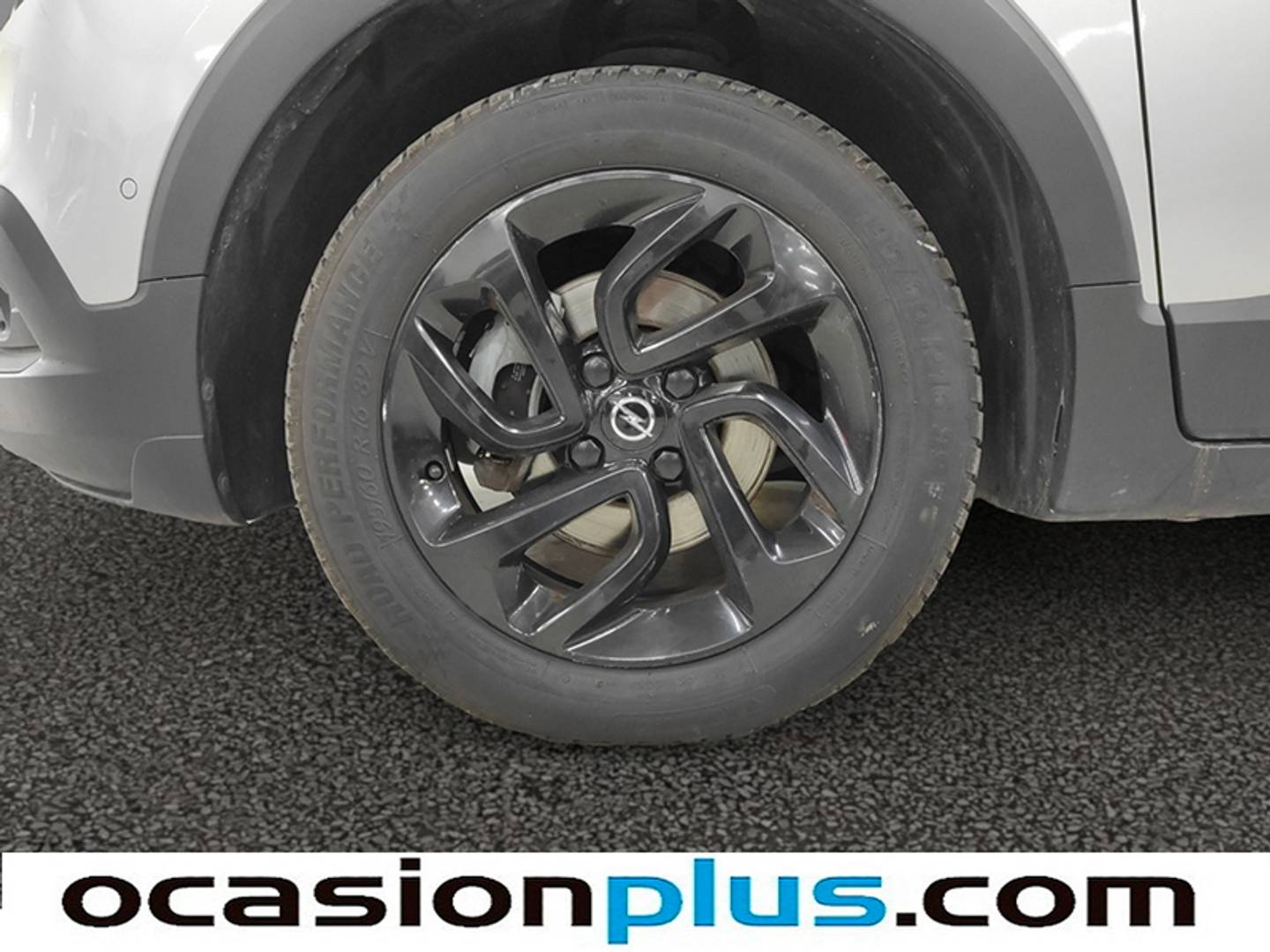 Foto Opel Crossland X Opel Crossland X 1.2 Innovation (130 CV)