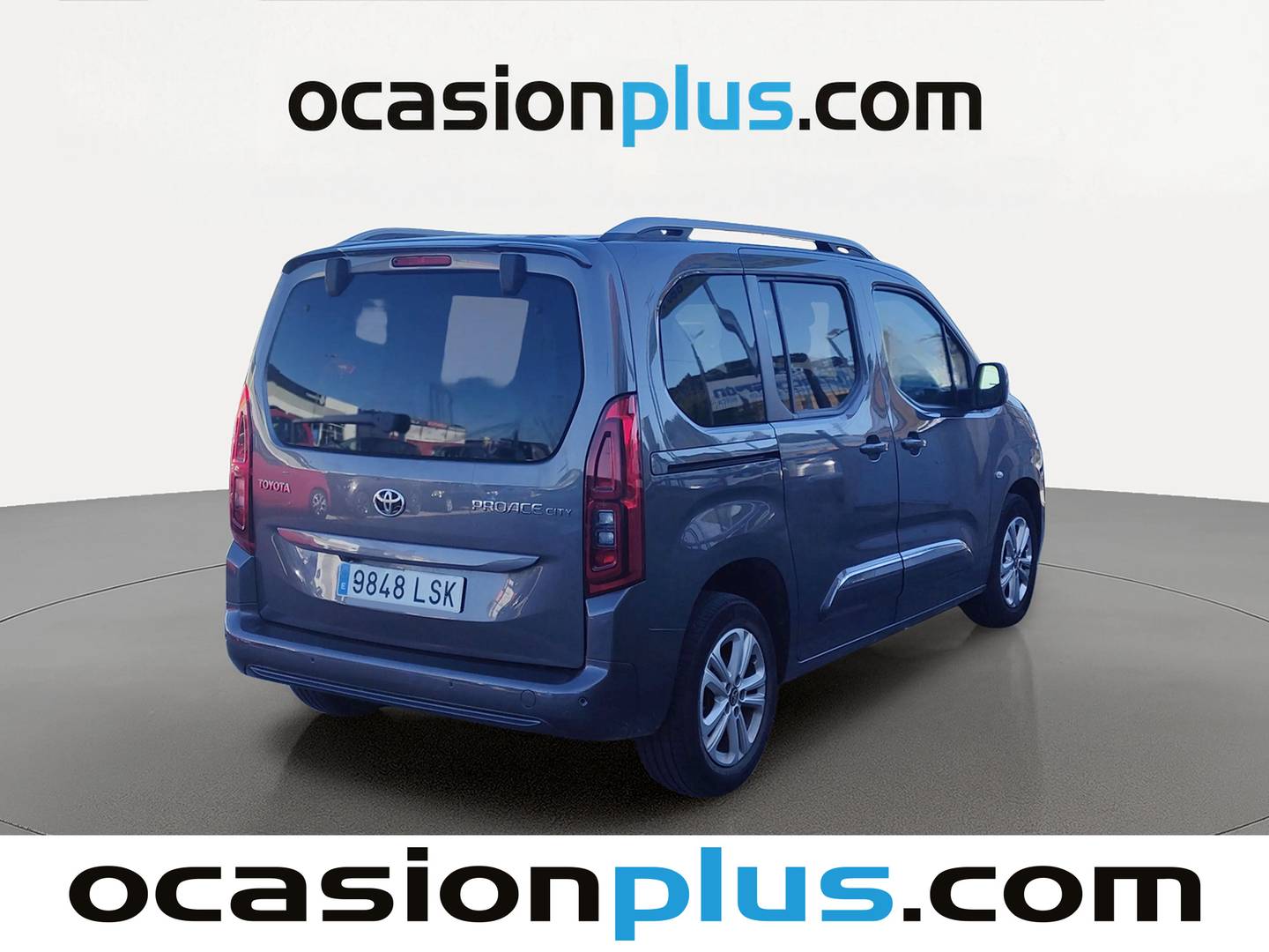 Foto trasera Toyota Proace City Verso Toyota Proace City Verso 1.2 Family Active L1(110 CV) izquierda