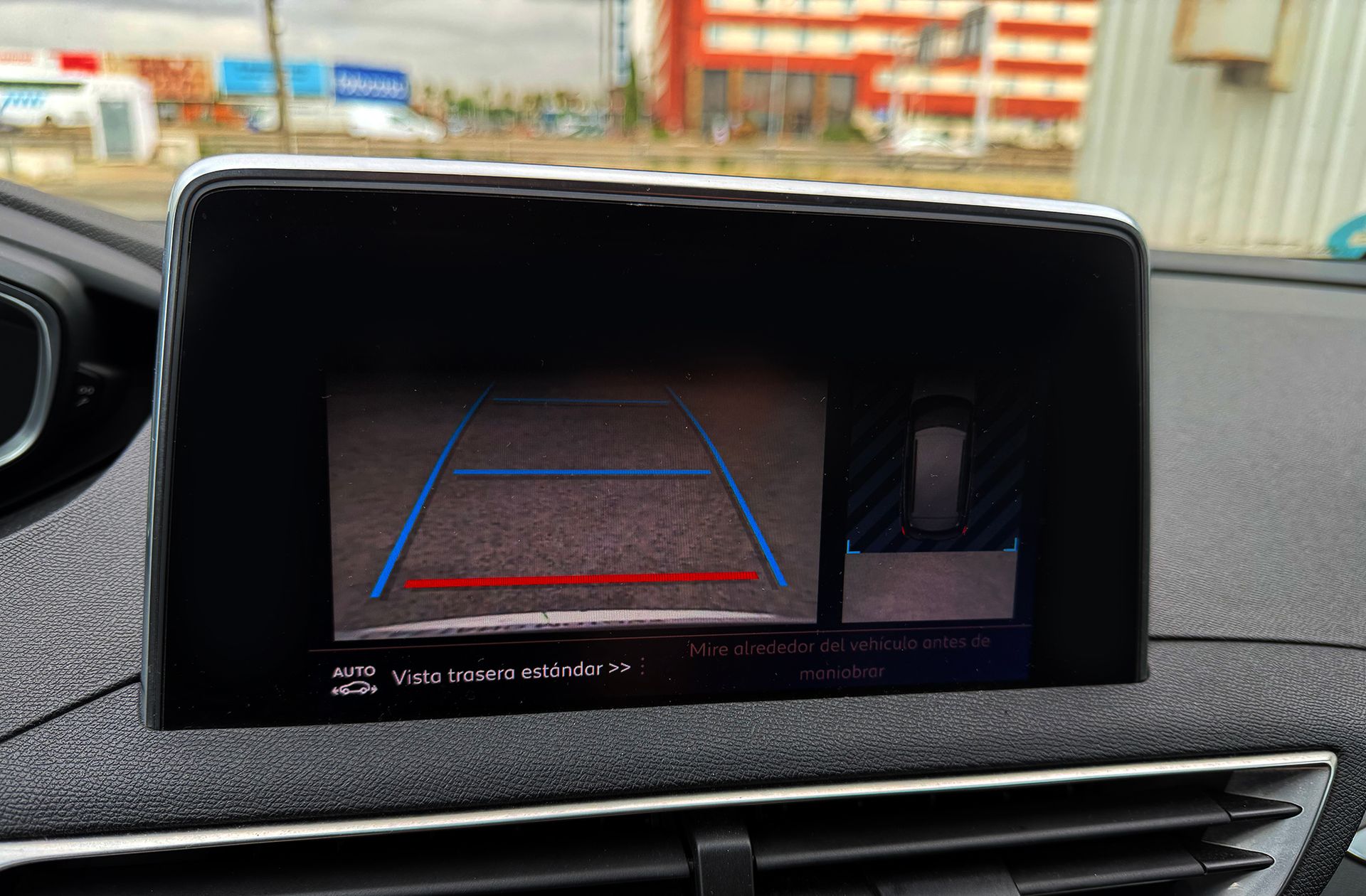 Peugeot 3008 BlueHDi 180 GT EAT6 - foto 10