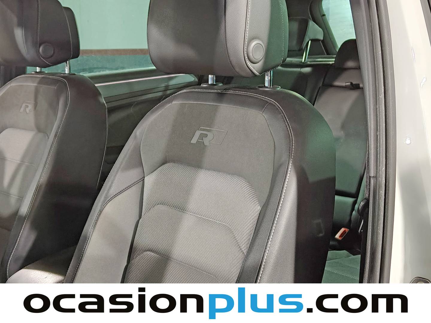 Equipamiento del Volkswagen Tiguan Volkswagen Tiguan Sport 2.0 TDI (150 CV) Pack R-Line