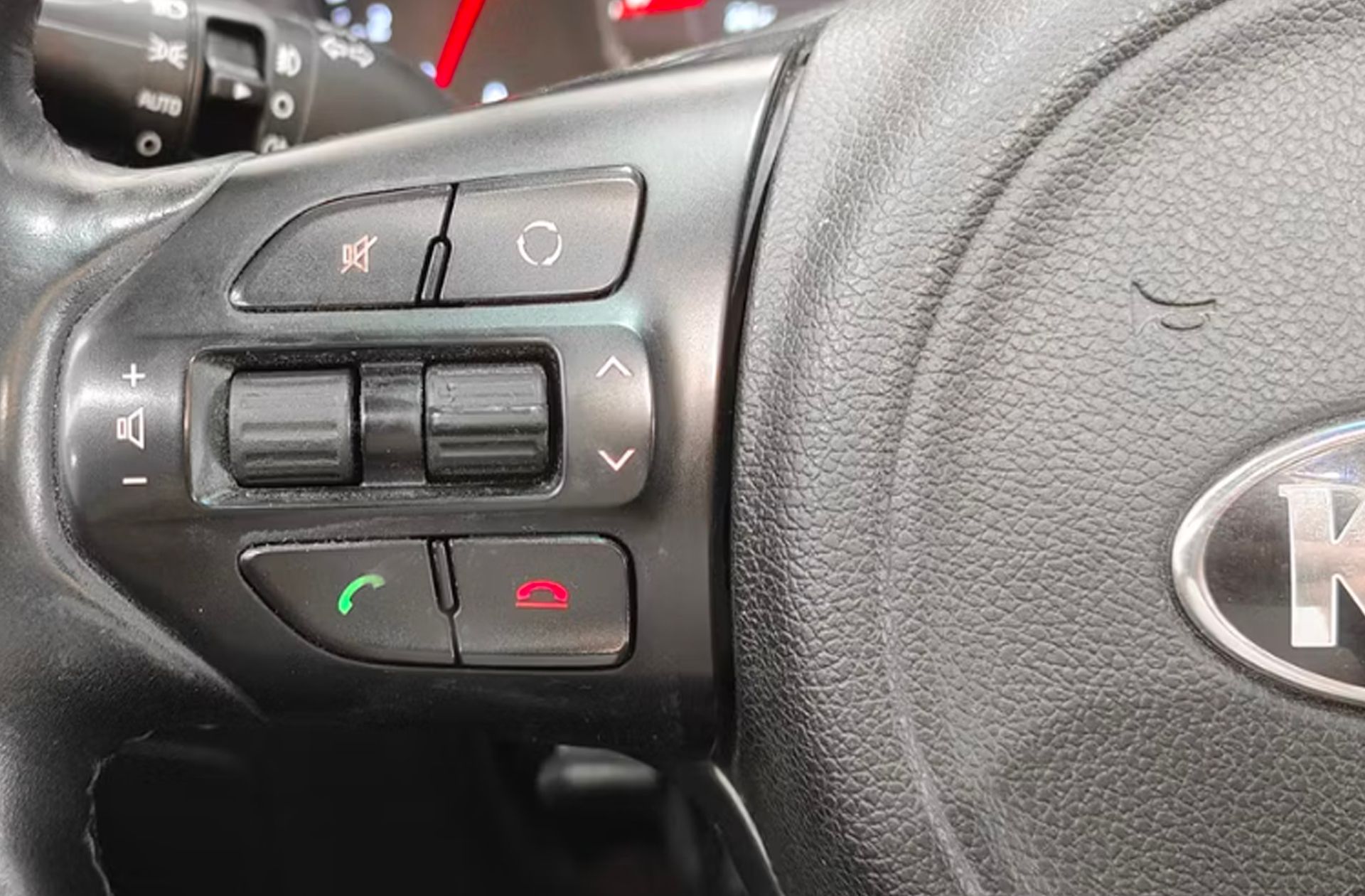 Kia Sorento 2.2 CRDi Drive 4x4 - foto 23