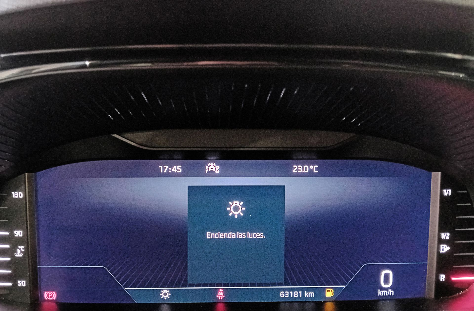 Škoda Fabia 1.0 TSI Ambition - foto 20