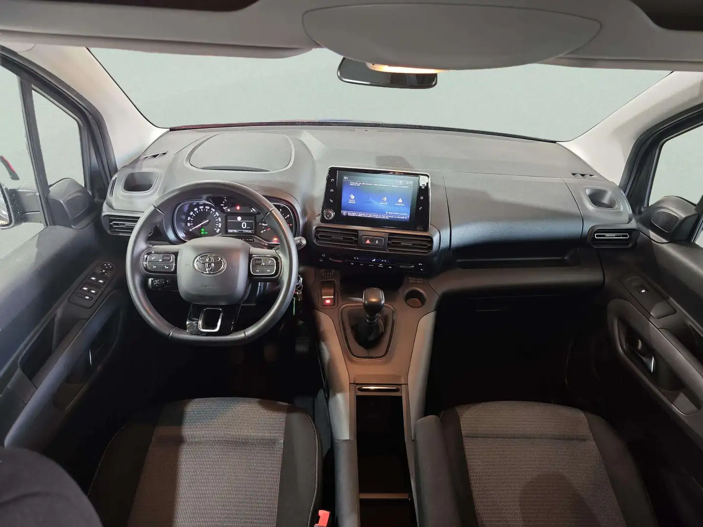 Foto Toyota Proace City Verso Toyota Proace City Verso 1.2 Family Active L1 (110 CV)