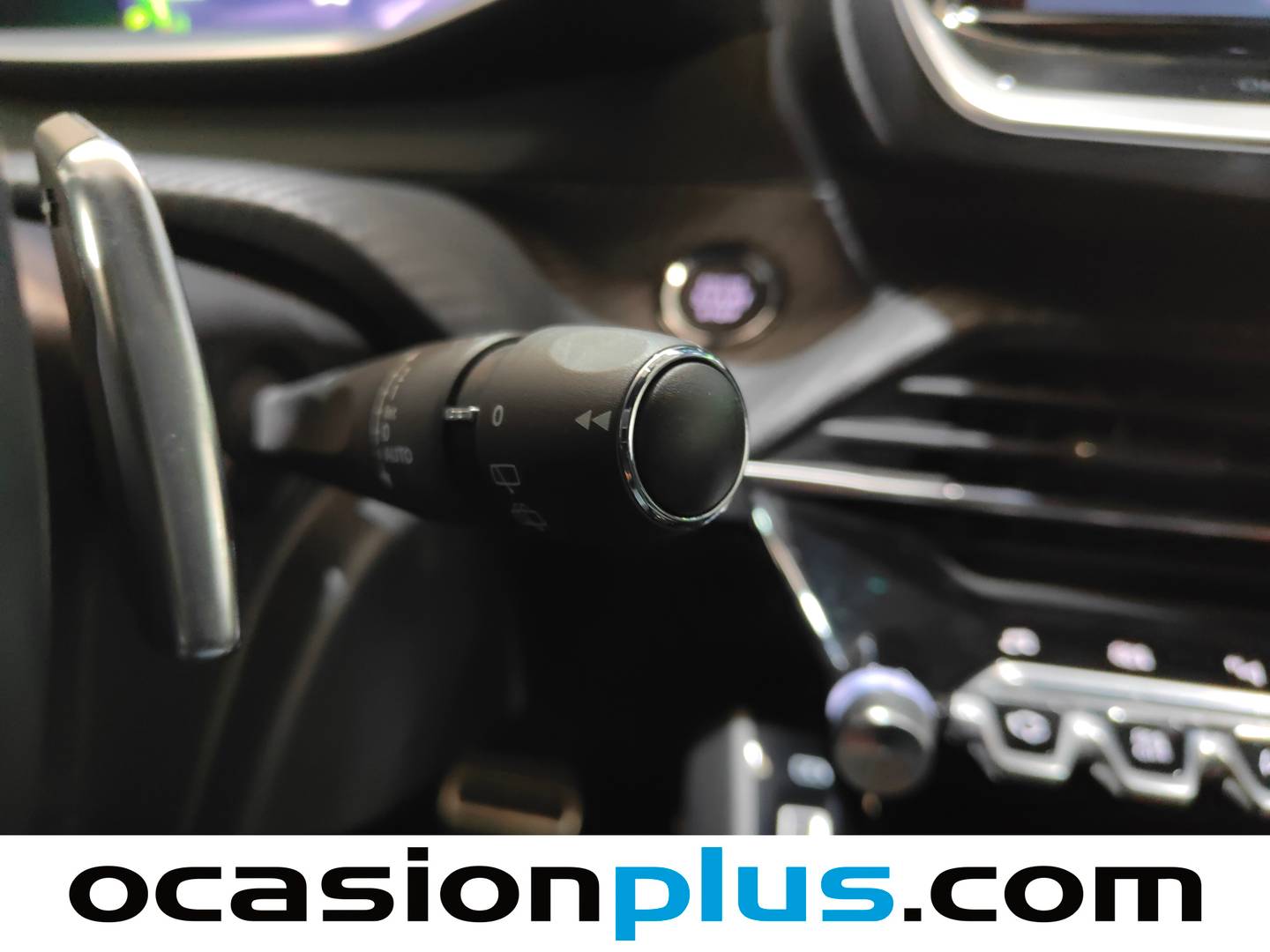 Peugeot 2008 Peugeot 2008 PureTech 130 S&S GT Line EAT8 (130 CV) gasolina