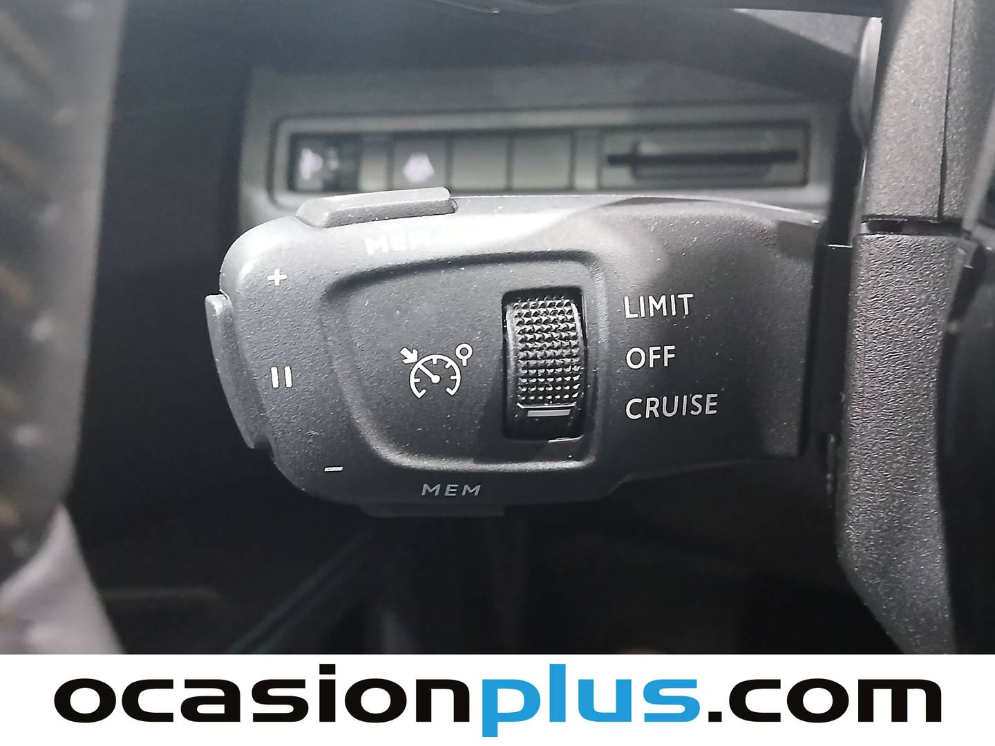 Foto Peugeot 5008 Peugeot 5008 BlueHDI 130 S&S Allure Pack EAT8 (130 CV) 7 Plazas