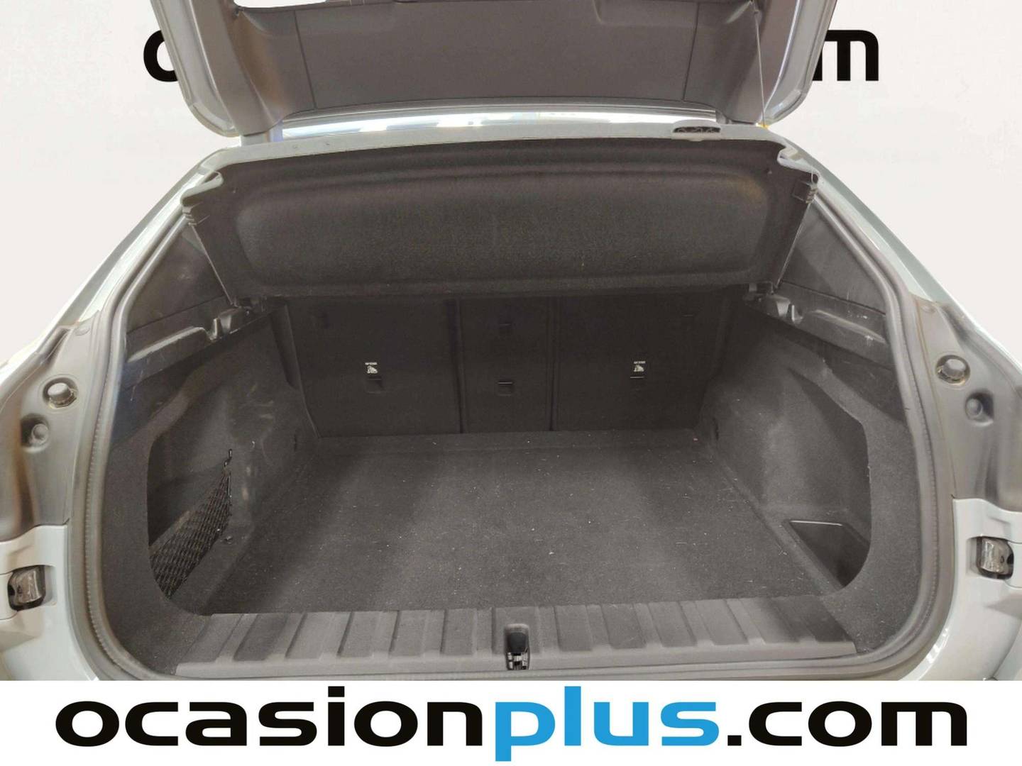 Fotos maletero BMW X2 BMW X2 sDrive18d (150 CV) Pack M